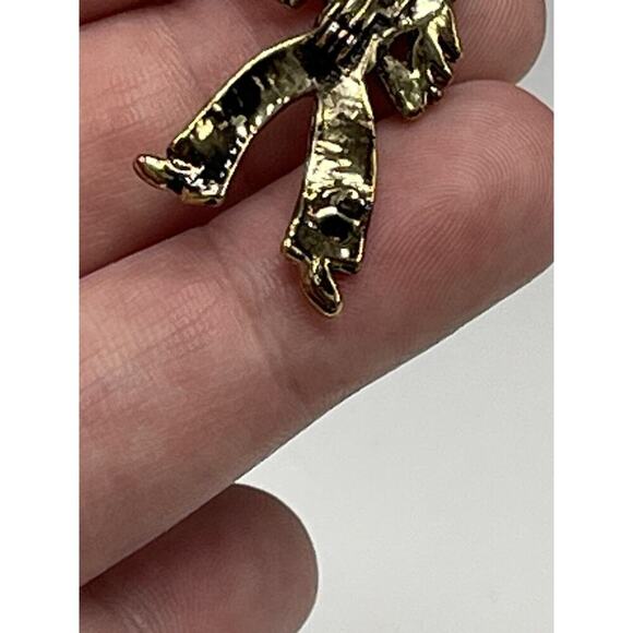 Vintage Mariachi Banjo Brooch Pin Gold-Tone Rustic Metal Retro Cowboy Man Taiwan - Picture 6 of 7